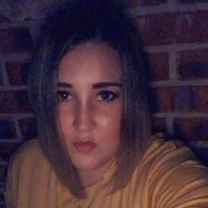 Meet your Posher, Kayti